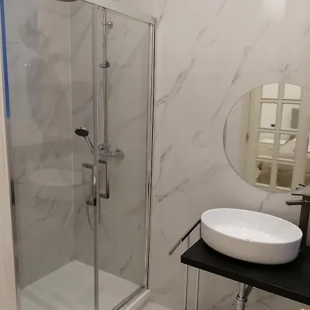 شقة La Dimora Dei Borbone *