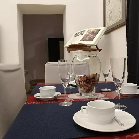 Apartment La Dimora Dei Borbone *